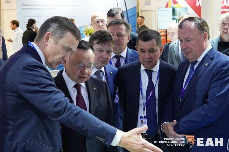    Ирек Файзуллин на форуме 100+