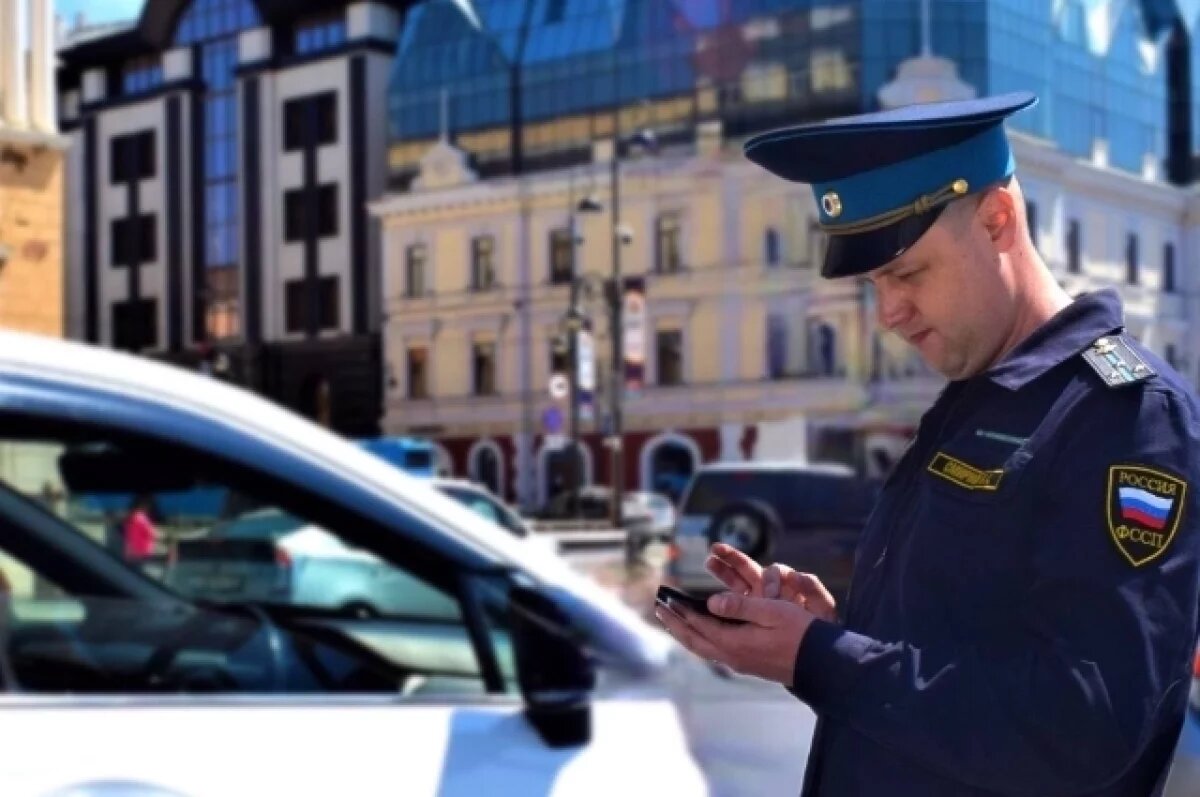    Волгоградец нашел 440 тысяч, чтобы оплатить алименты и оставить себе машину