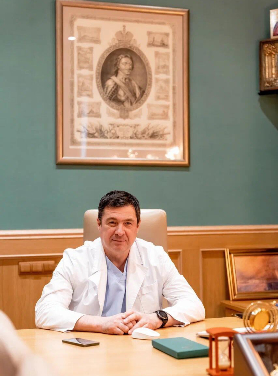 профессор Попов Сергей Валерьевич