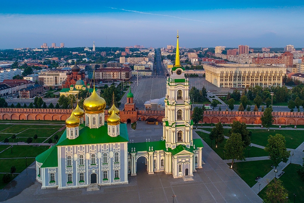    Малые города России - это не только история, запечатленная в камне крепостных стен, старинных улиц, росписях древних храмов и монастырей, но и особая атмосфера уюта и спокойствия. / Алексей Куденко/ РИА Новости