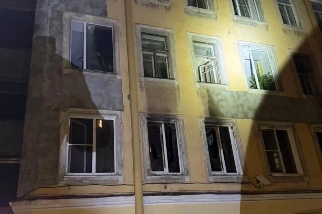    Кто погиб в страшном пожаре на Лахтинской улице в Петербурге?
