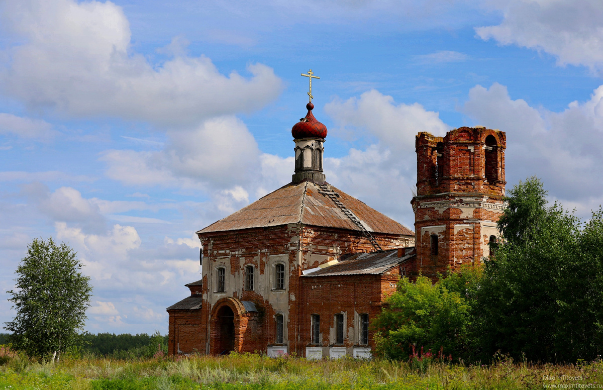 Церковь Николая Чудотворца. Ялунинское, Свердловская область. Фото Максим Титовец