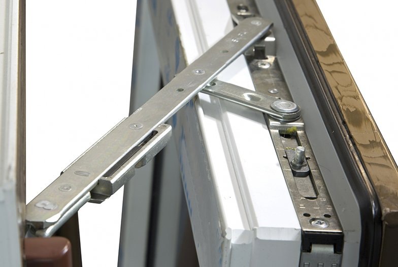 Вот как выглядит фурнитура