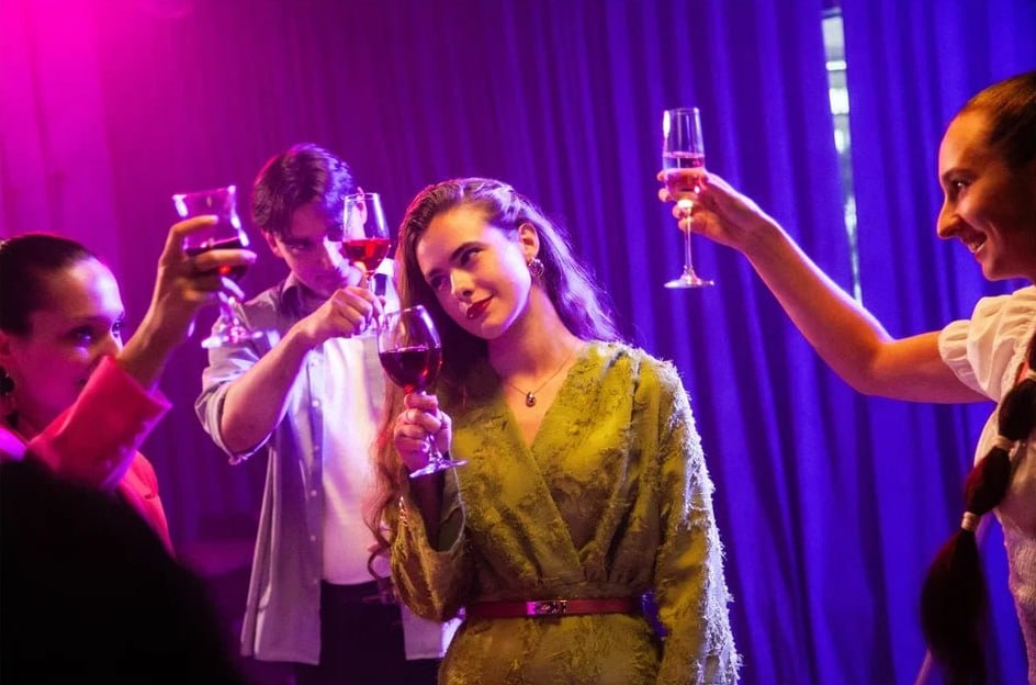 Листайте вправо, чтобы увидеть больше изображений