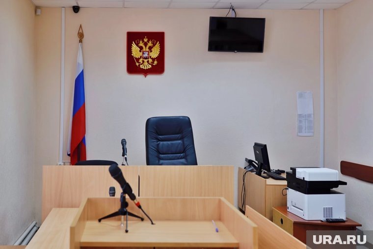    В Курганской области экс-судья подвергся обыскам у себя дома