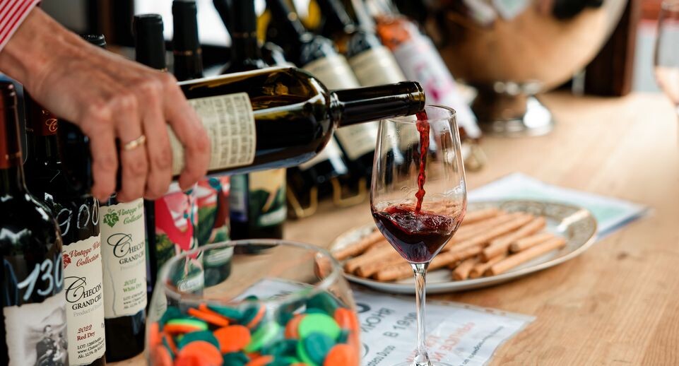    Российское вино на ярмарке в Одинцово / Медиасток.рф