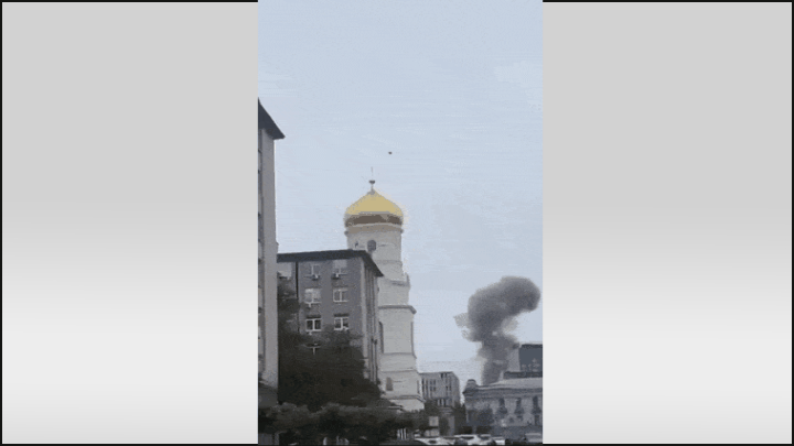    Момент удара. Украинские соцсети