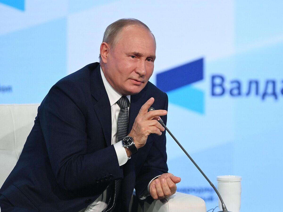    Президент РФ Владимир Путин на заседании международного дискуссионного клуба "Валдай"© РИА Новости / Максим Блинов