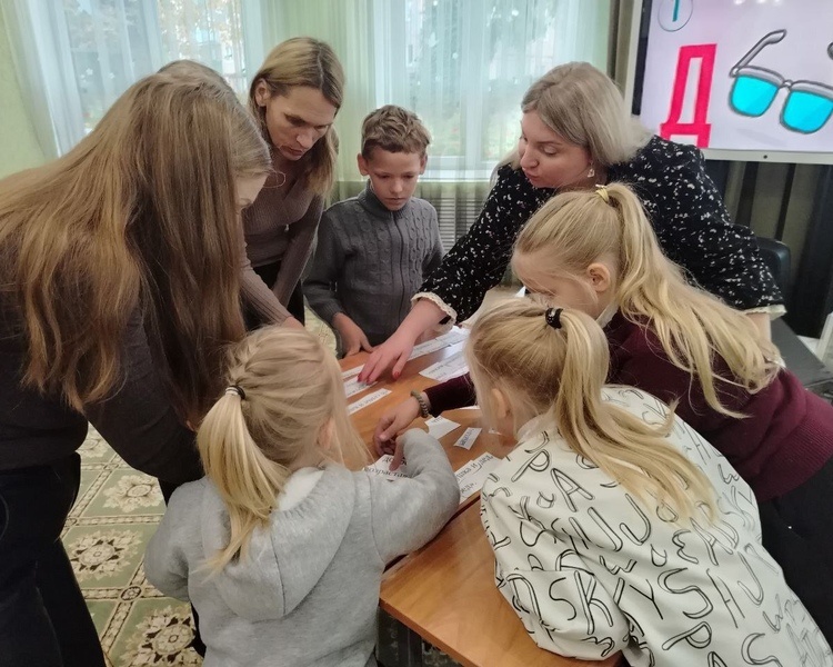     В Курске состоялся праздник «День дружной семьи»