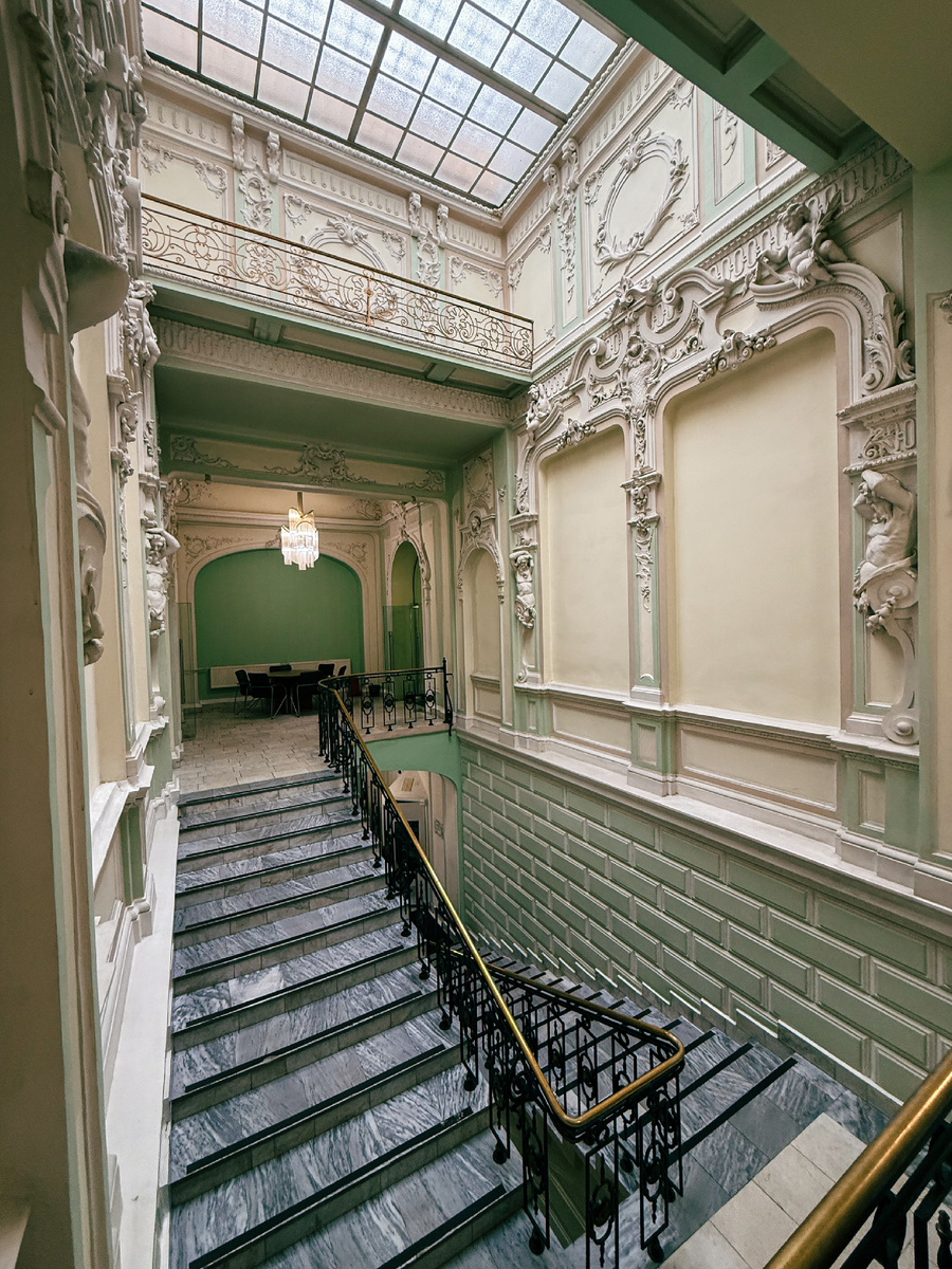 Парадная особняка Гейденрейх-Раевского, автор фото: Юшина Екатерина