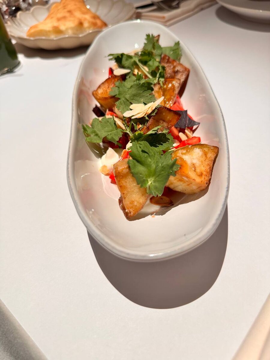 Салат из хрустящих баклажанов