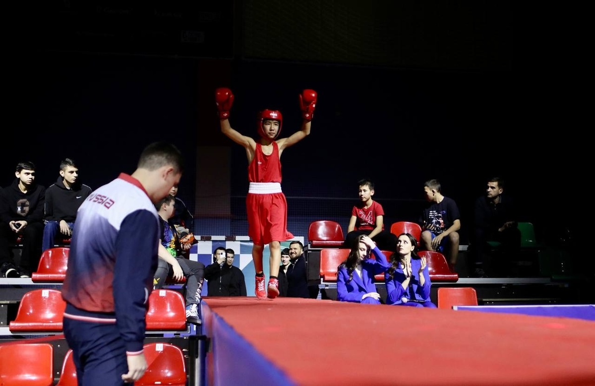   В Сургуте проведут межрегиональный турнир по боксу памяти югорских тренеров