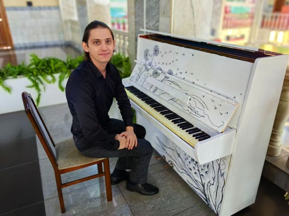    Пианино на вокзале в Барнауле. Источник: Пресс-служба ЗСЖД