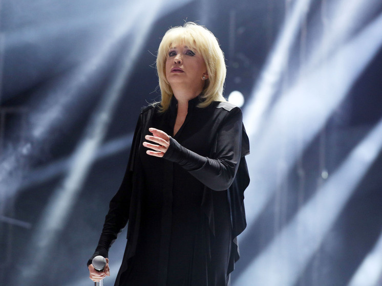   Лилия Шарловская