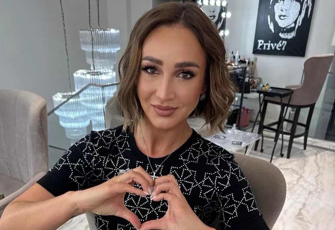    Ольга Бузова. Фото: Страсти