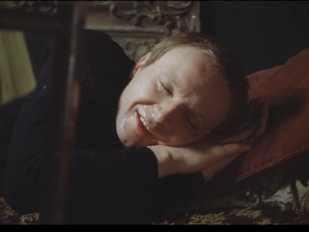 Кадр из фильма "Ирония судьбы или с лёгким паром."