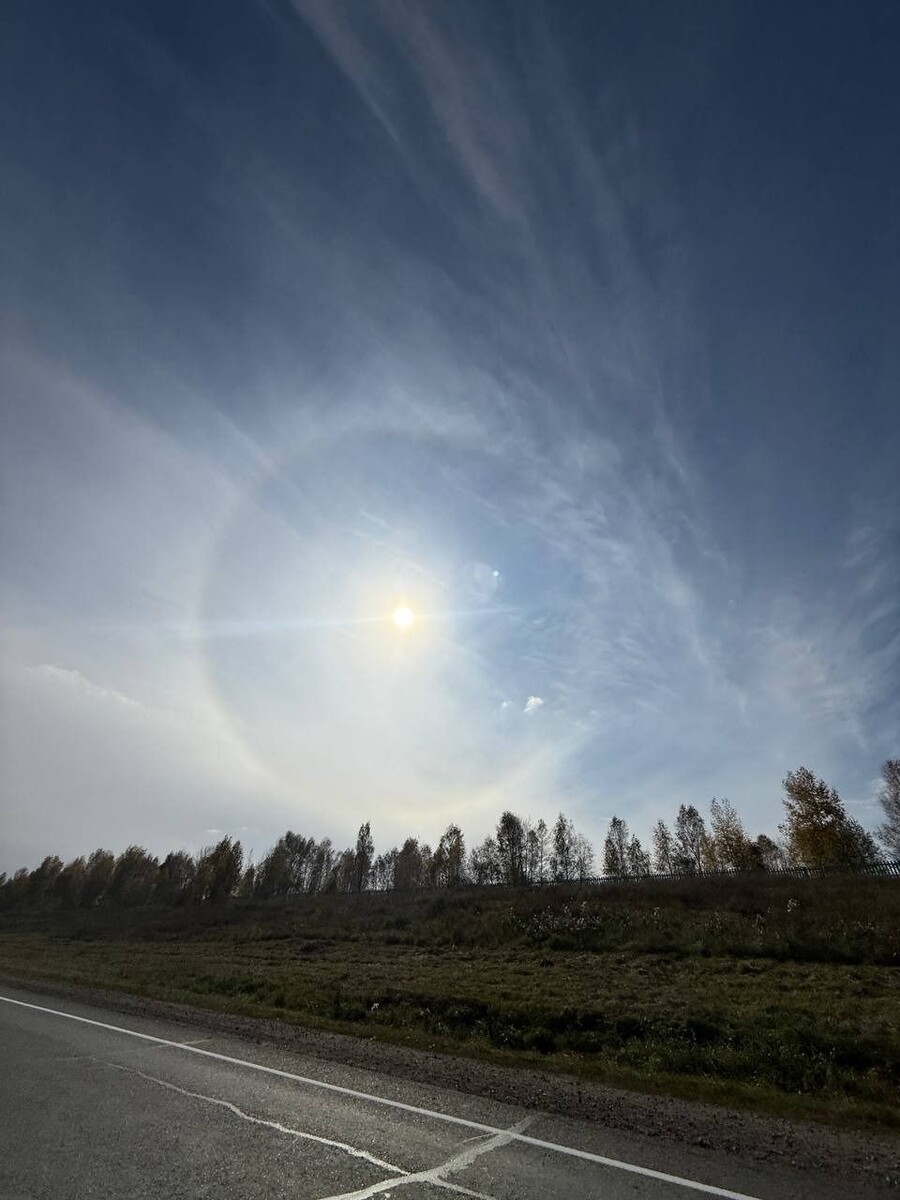    Солнечное гало в Барнауле. Источник: "Толк"