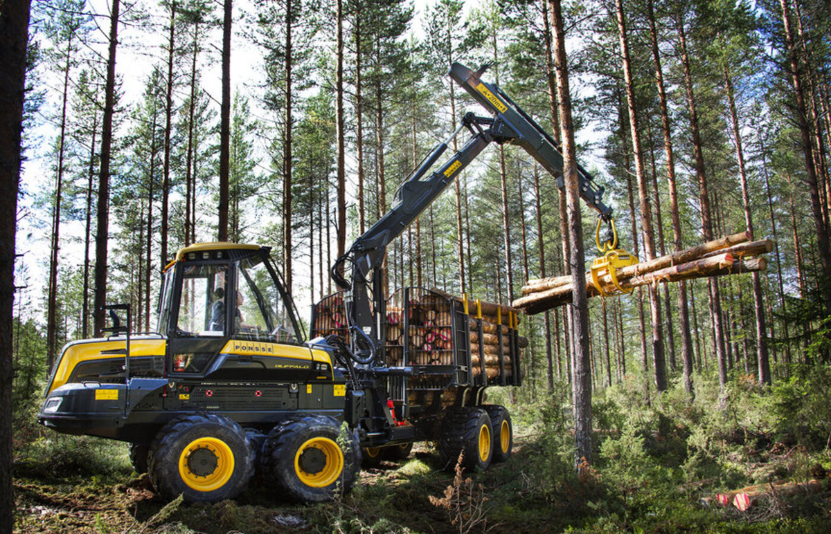 Харвестер Ponsse на лесозаготовке – высокая нагрузка на двигатель и электронику