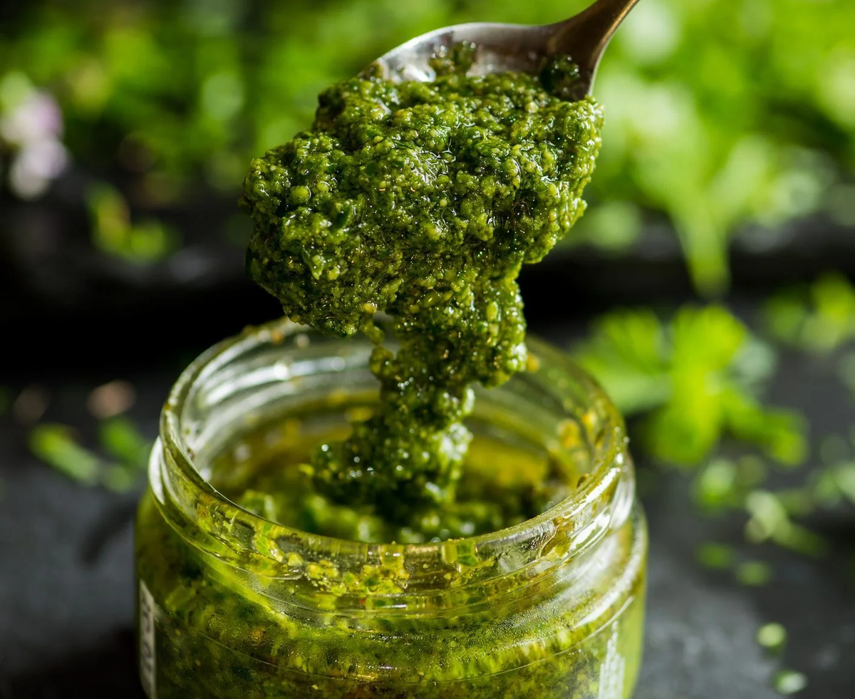 Песто из семечек тыквы и рукколы