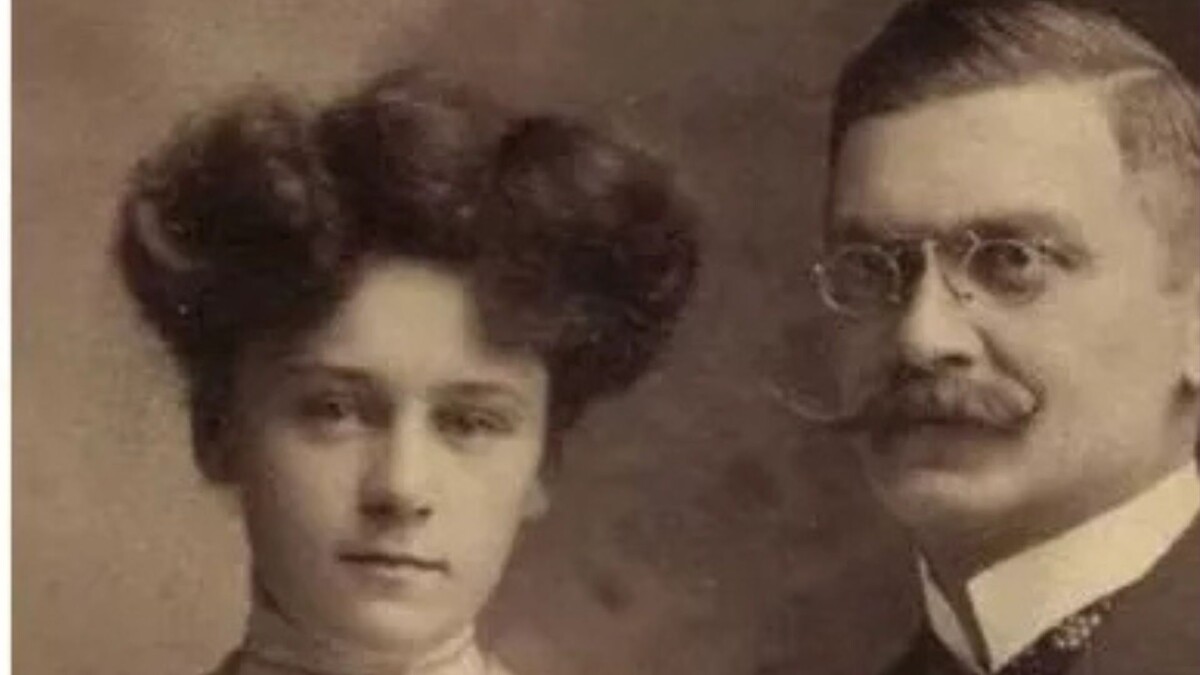 Али Кемаль со своей женой