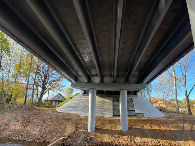    В Вятскополянском районе отремонтировали мост через реку Люга