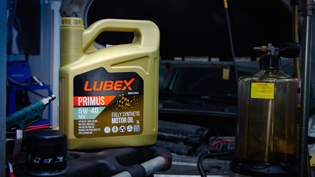 Cинтетическое моторное масло Lubex Primus MV 5W-40