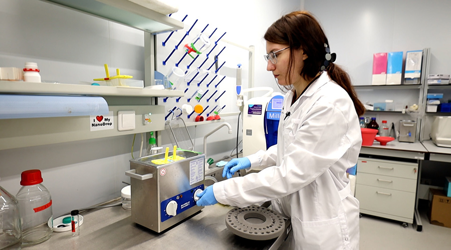    © АО "ТВ Центр"