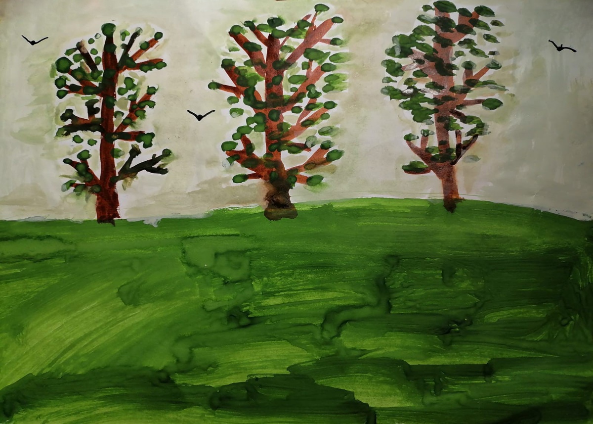 Сын был сегодня в ударе. Рисовал пейзажи. Фото автора   