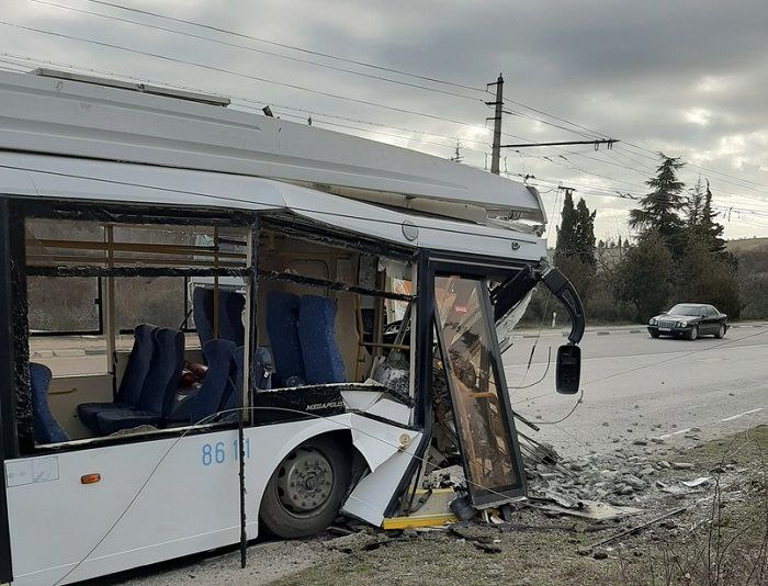 «В Симферополе мужчина с умственно отсталостью устроил троллейбусное ралли и исчез без следа»