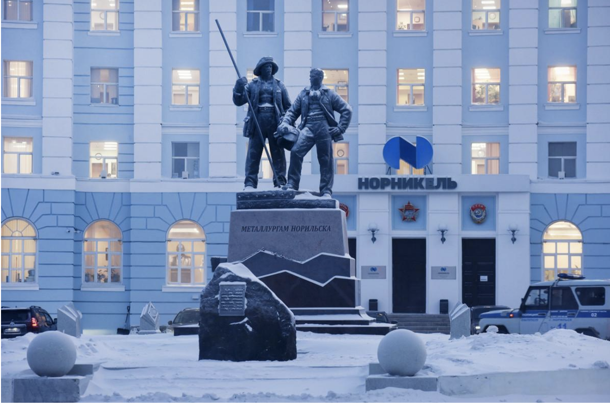 Заснеженный Норильск
