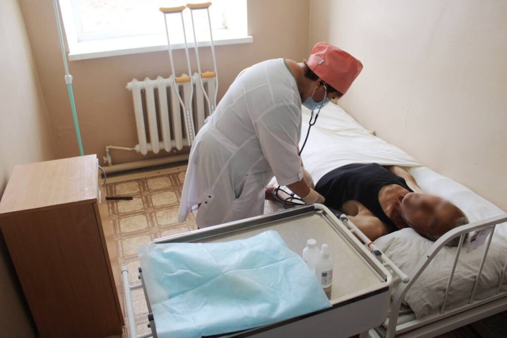    В Оренбуржье осуждённому сделали операцию по замене тазобедренного сустава Оренбуржье