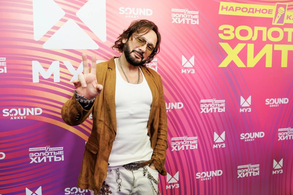    Стас Михайлов на концерте «Золотые хиты Муз-ТВ», фото: пресс-служба