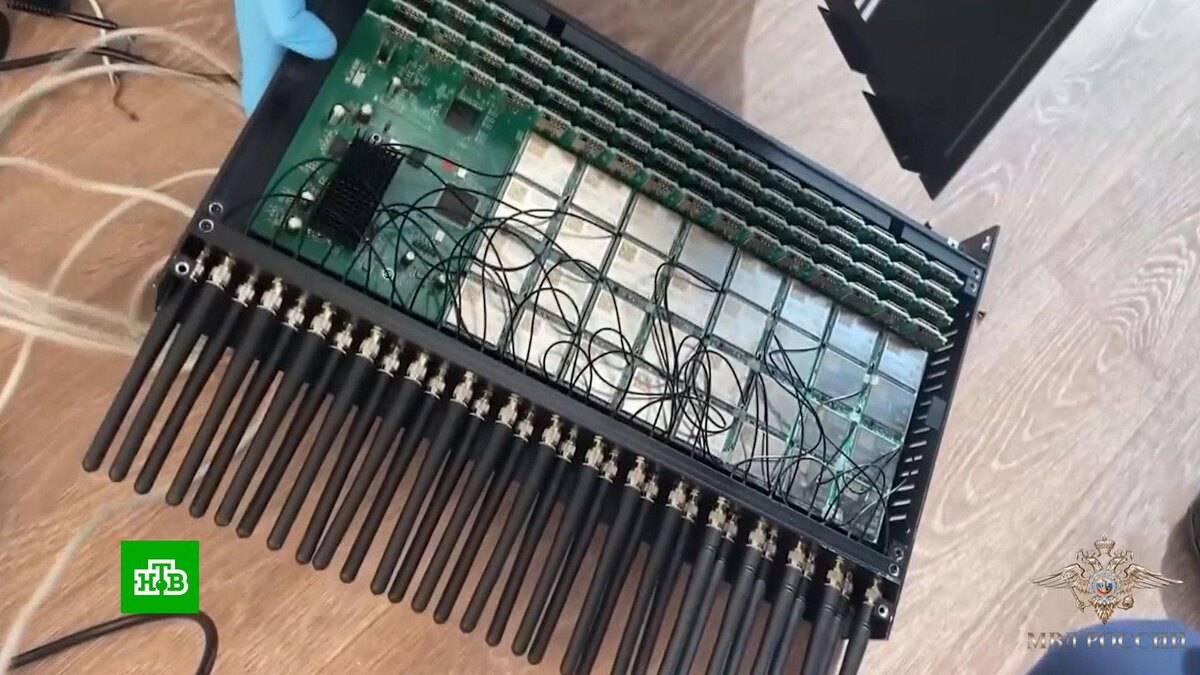    В Томской области задержали 19-летнего пособника телефонных аферистов с Украины