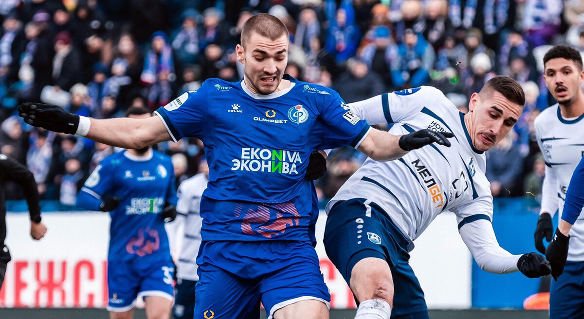 В первом российском дивизионе в Воронеже вничью "Факел" чаще всего играл с "Балтикой" (Калининград) - цеелых 5 раз! Это рекорд!