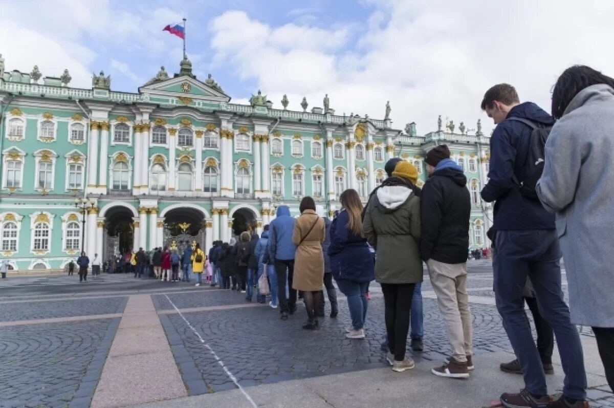    Вход в Эрмитаж 5 октября будет бесплатным в честь Дня учителя