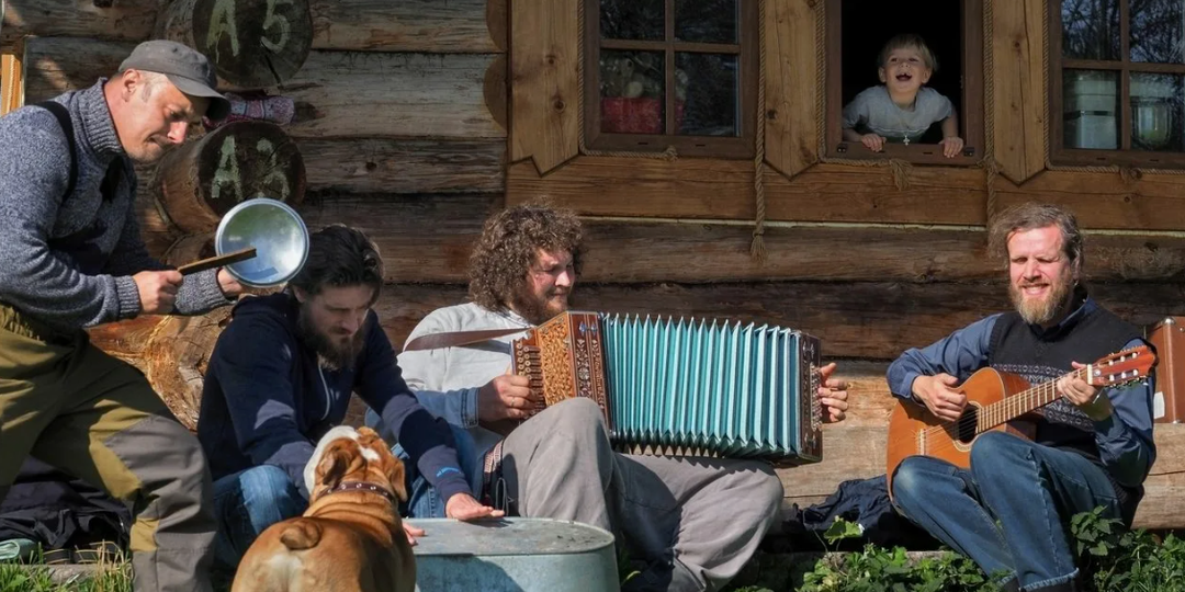 "Вы что, все миллионеры?": как американец прожил неделю в российской глубинке и не поверил своим глазам