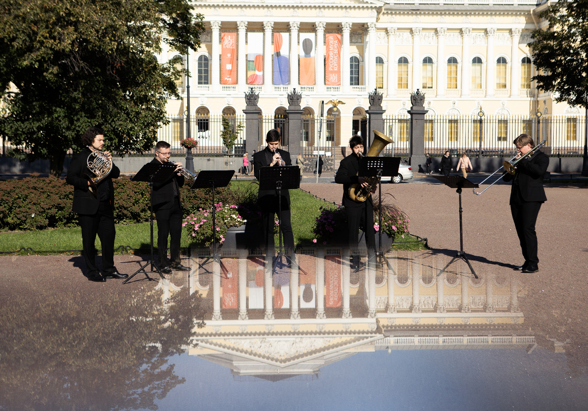Брасс-квинтет "Время медных"/фото Юлия Степанская