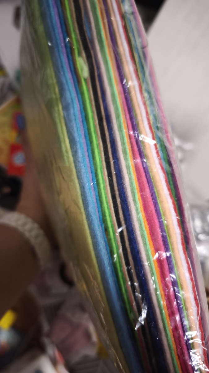 Мои запасы фетра. И это еще не все. 