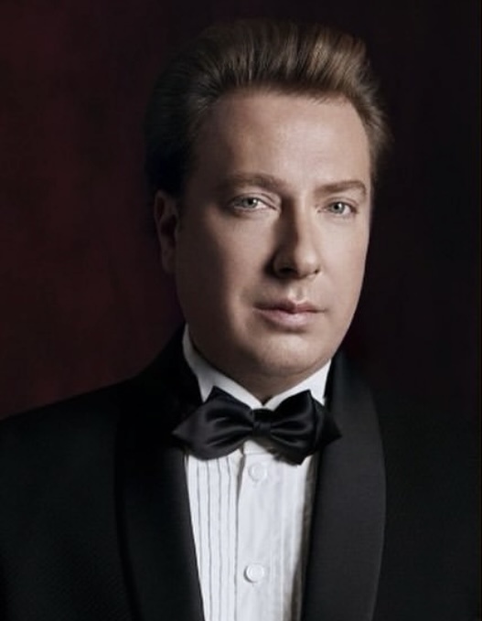 Борис Пинхасович (баритон)