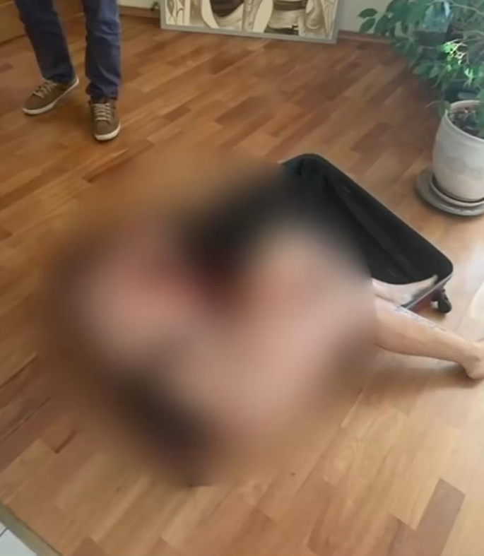 Фотография страшной находки в квартире