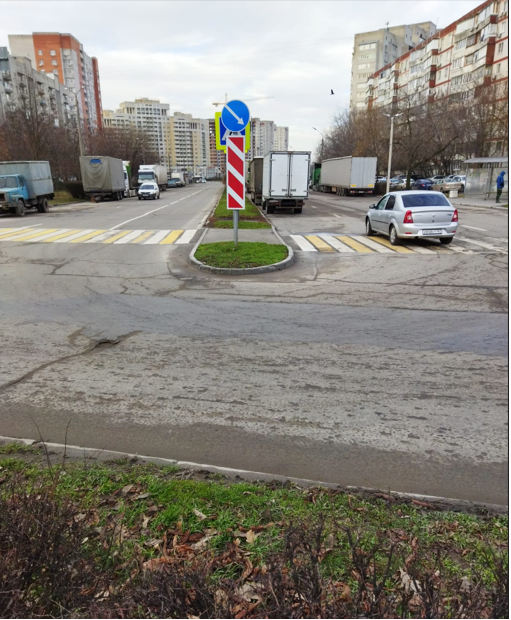 Из личного архива автора, тот самый перекрёсток ул. Содружества и ул.339-Стрелковой Дивизии в г. Ростове-на-Дону