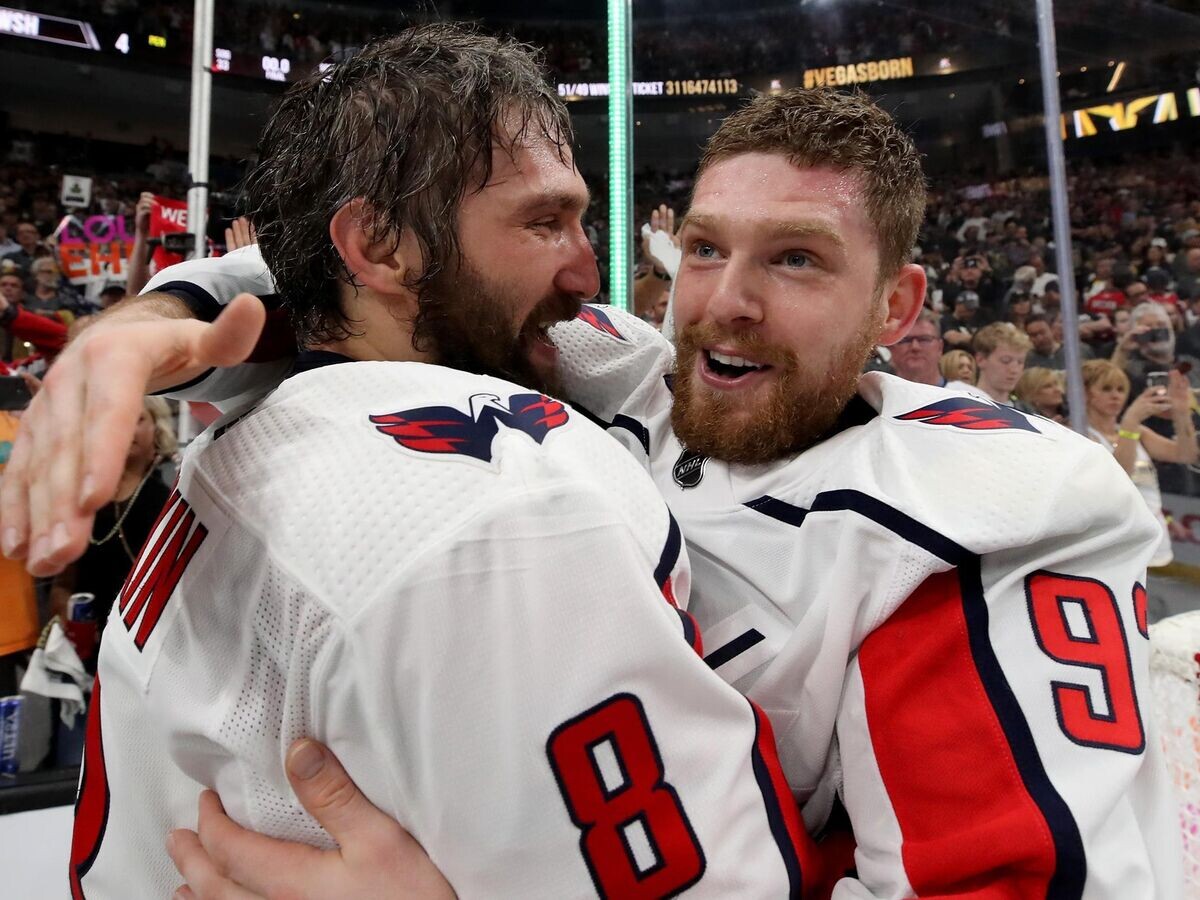    Александр Овечкин и Евгений Кузнецов© Фото : NHL.com