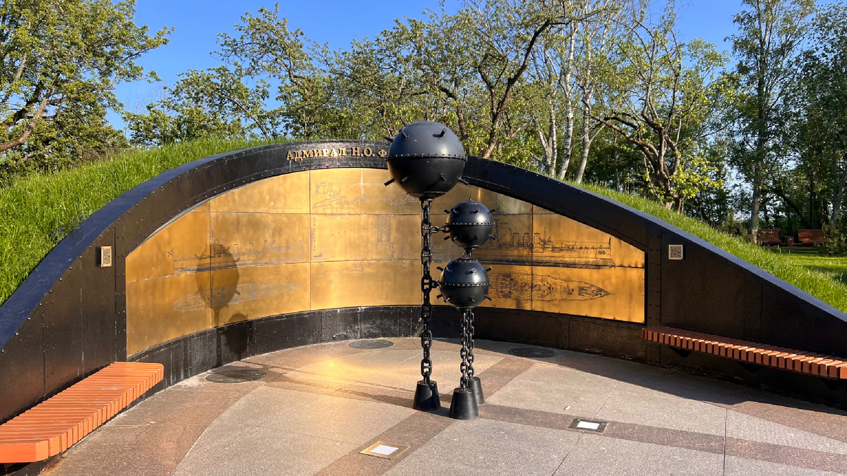 Аллея героев