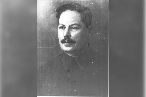 Валобуев Константин Максимович (1879-1942) – советский служащий и военный деятель. Начальник штаба корпуса войск ВЧК с 15 октября 1918 по 1 мая 1919 г.