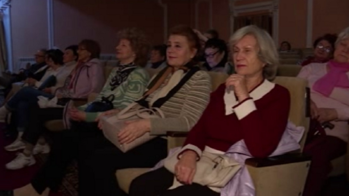    В Курске началась декада пожилого человека