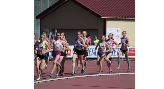 Наталья Крайнова с другими спортсменками