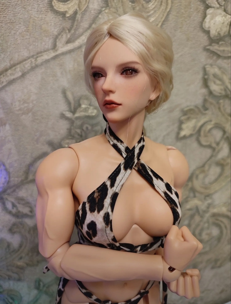 Знакомьтесь, Дарлен)