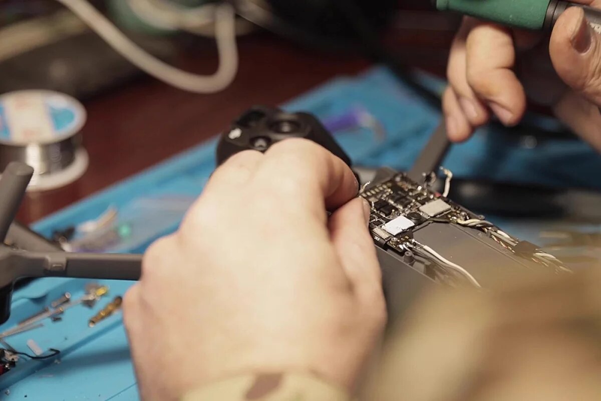    На сбитых украинских БПЛА обнаружили камеры польского производства