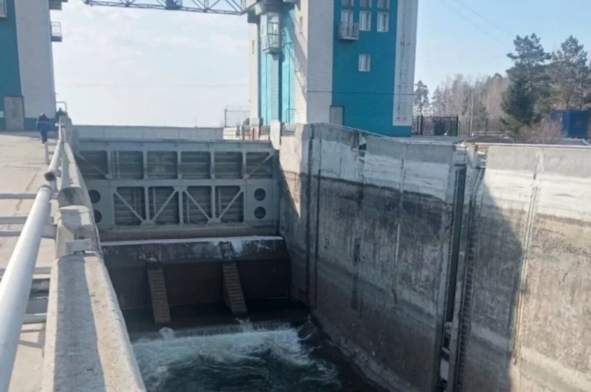    Новосибирский шлюз завершил навигацию и готовится к новому сезону