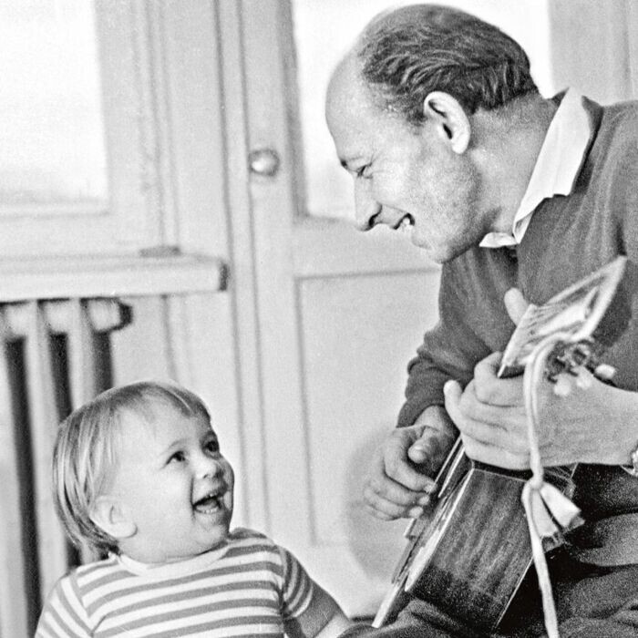 Евгений Евстигнеев с сыном.